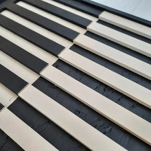 Load image into Gallery viewer, WoodDesign - Stripes
