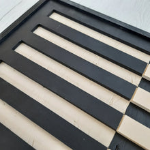 Load image into Gallery viewer, WoodDesign - Stripes
