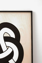 Load image into Gallery viewer, WoodDesign - Knot