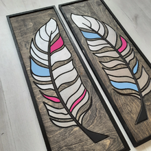 Load image into Gallery viewer, WoodArt - Feathers