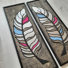 Load image into Gallery viewer, WoodArt - Feathers
